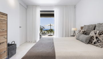 Resa Estates can nemo luxury villa Pep simo Ibiza bedroom 7.png